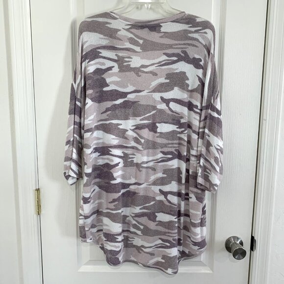 Premise Nordstrom Camo V-Neck Sweater ¾ Sleeve High Low Knit Gray White Size 1X - Picture 5 of 6